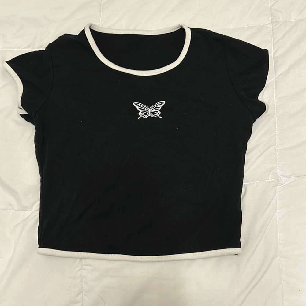 Butterfly Cropped Tee